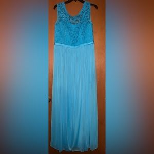 David’s Bridal Malibu Blue dress